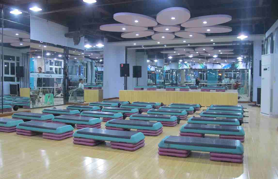 開健身房的營業(yè)執(zhí)照是個(gè)體還是公司好